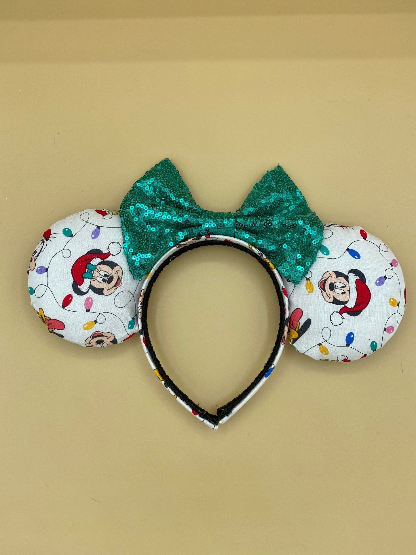 Christmas Minnie Mouse Ears with the Fab Five | Festive Minnie Ears